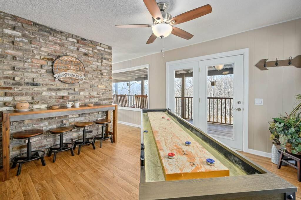 Happy Trails - Cobbly Nob Resort Home Gatlinburg Buitenkant foto