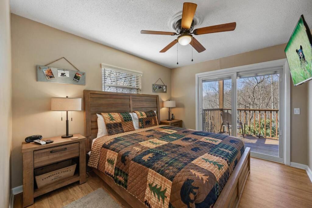 Happy Trails - Cobbly Nob Resort Home Gatlinburg Buitenkant foto