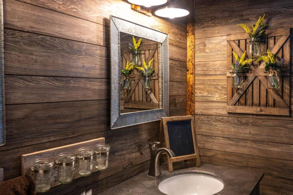 Happy Trails - Cobbly Nob Resort Home Gatlinburg Buitenkant foto