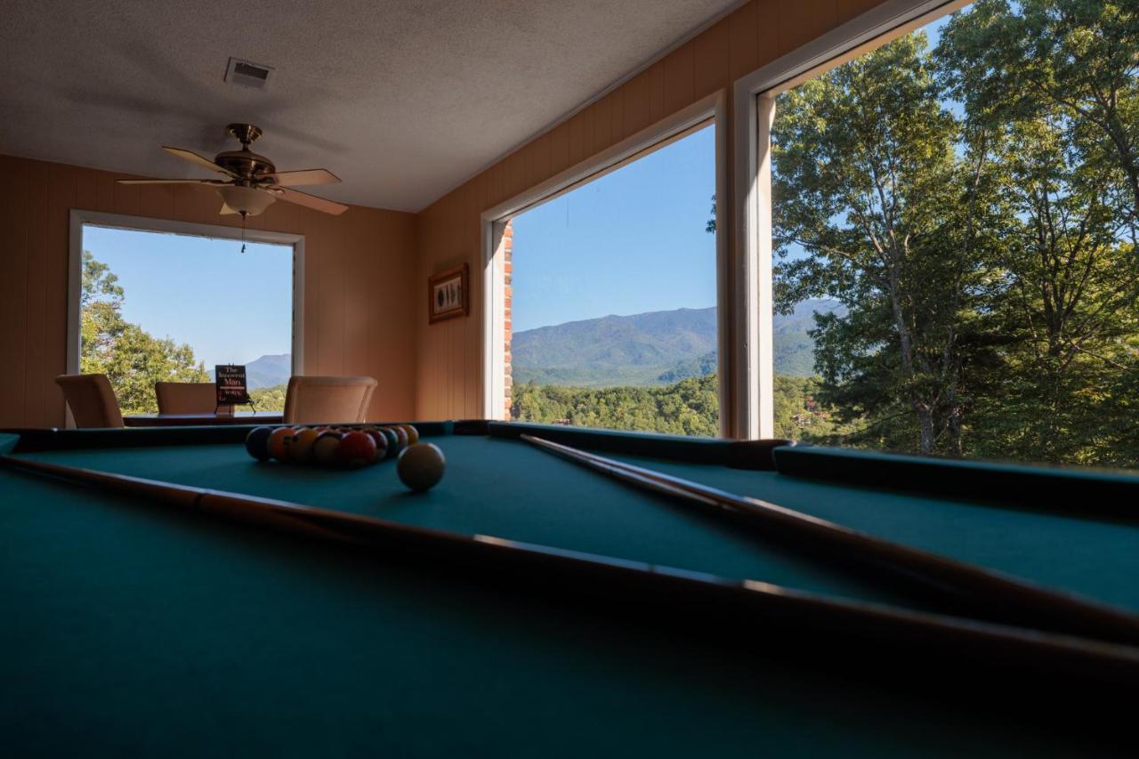 Happy Trails - Cobbly Nob Resort Home Gatlinburg Buitenkant foto