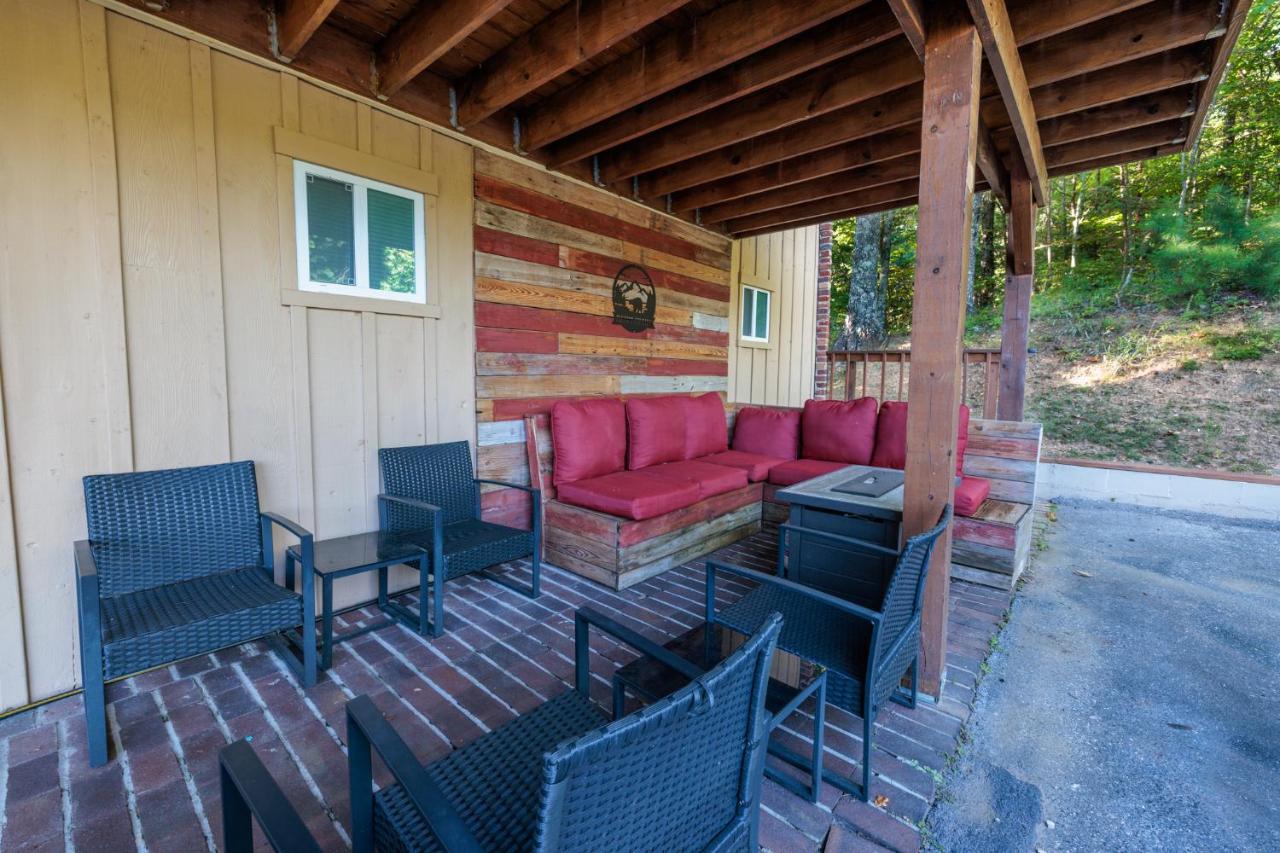 Happy Trails - Cobbly Nob Resort Home Gatlinburg Buitenkant foto