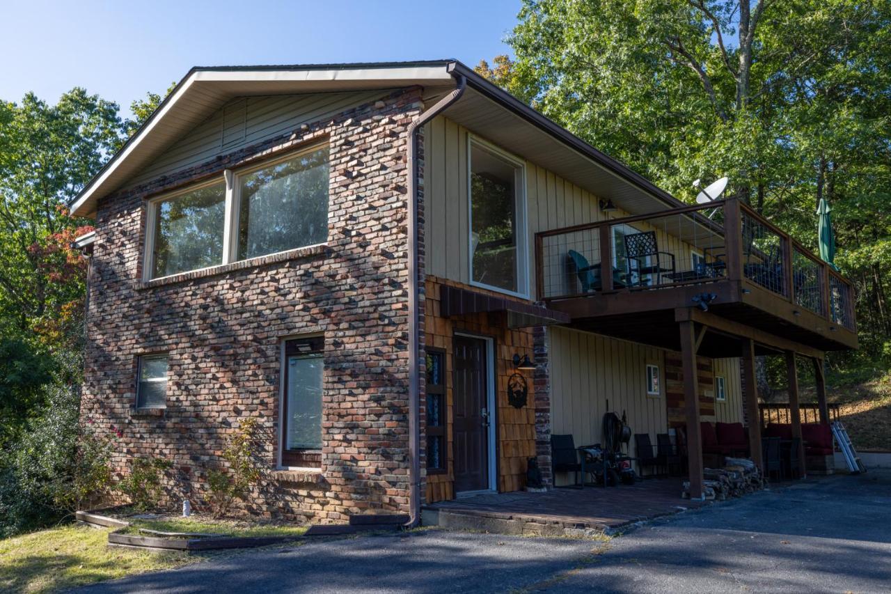 Happy Trails - Cobbly Nob Resort Home Gatlinburg Buitenkant foto